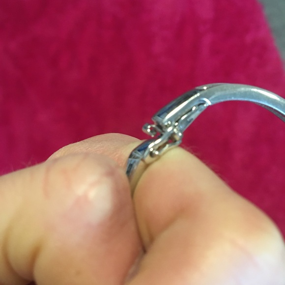 Swarovski tennis bangle - Picture 6 of 10